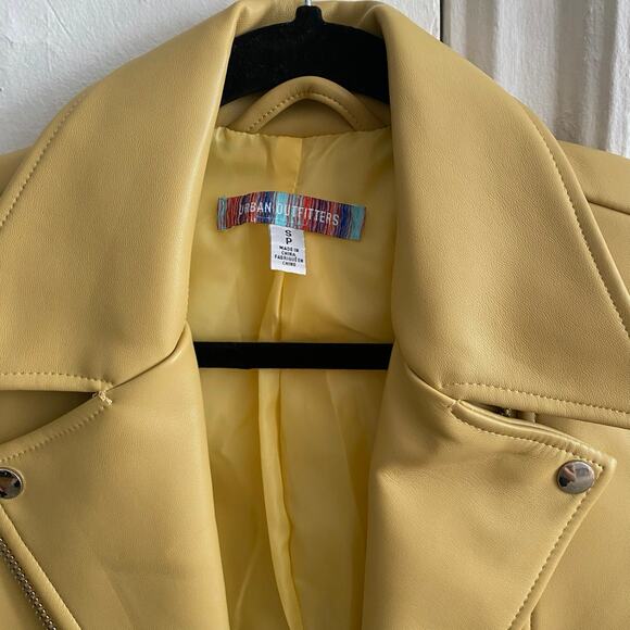 Urban Outfitters Celeste Faux Leather Moto Jacket Sz Small - Picture 6 of 11
